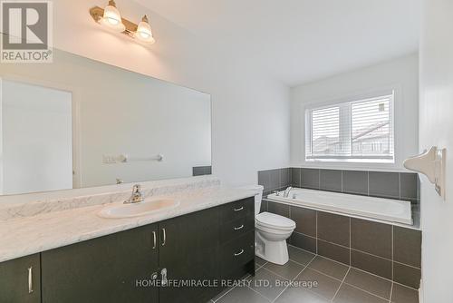 4047 Maitland Street, Lincoln, ON - Indoor Photo Showing Bathroom