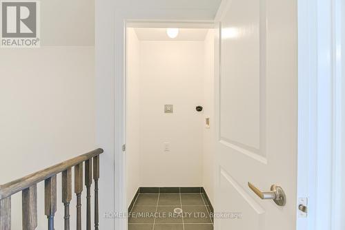 4047 Maitland Street, Lincoln, ON - Indoor Photo Showing Other Room