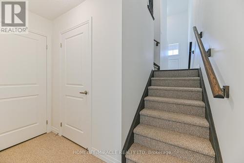 4047 Maitland Street, Lincoln, ON - Indoor Photo Showing Other Room