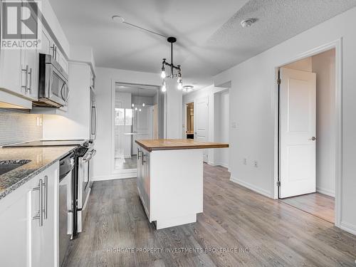 216 - 125 Western Battery Road, Toronto, ON - Indoor Photo Showing Kitchen With Upgraded Kitchen