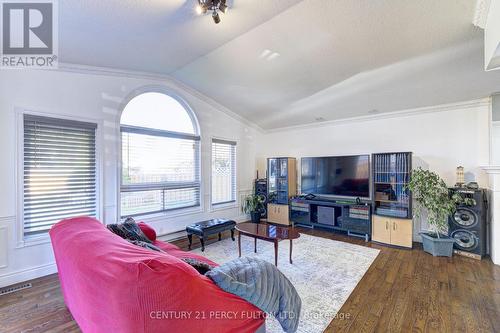 56 Snowball Crescent, Toronto, ON - Indoor Photo Showing Living Room