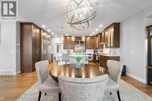 1320 24 Street Se, Salmon Arm, BC - Indoor Photo Showing Dining Room