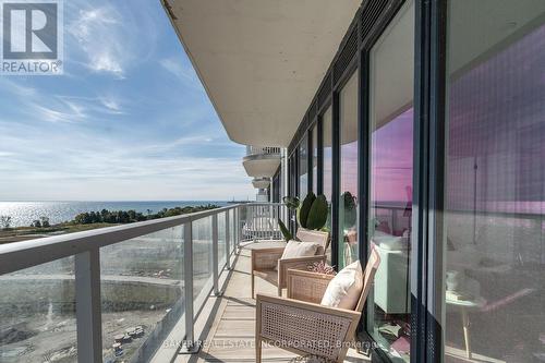 1205 - 220 Missinnihe Way, Mississauga, ON - Outdoor With Exterior