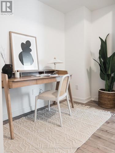 1205 - 220 Missinnihe Way, Mississauga, ON - Indoor