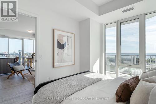 1205 - 220 Missinnihe Way, Mississauga, ON - Indoor Photo Showing Bedroom