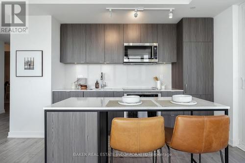 1205 - 220 Missinnihe Way, Mississauga, ON - Indoor