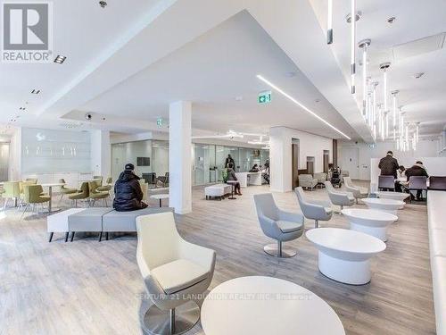 1706 - 181 Dundas Street E, Toronto, ON - Indoor