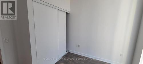 101 - 38 Honeycrisp Crescent, Vaughan, ON - Indoor Photo Showing Other Room