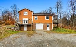 228 Ch. de la Carrière  Brownsburg-Chatham, QC J8H 1K9