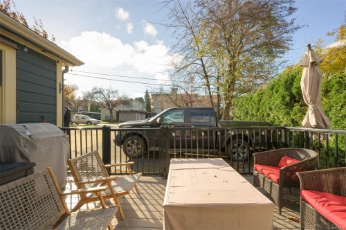 1141 Fort St, Victoria, BC - Outdoor With Deck Patio Veranda With Exterior