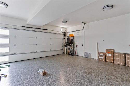 640 Medalist Ave, Colwood, BC 