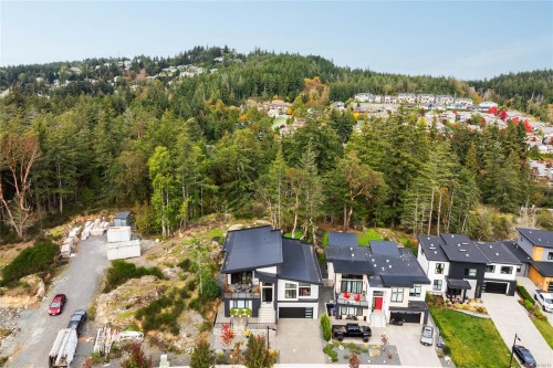 640 Medalist Ave, Colwood, BC 