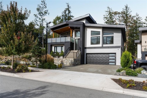 640 Medalist Ave, Colwood, BC 