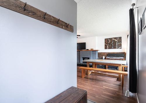 A-1971 Fairway Road, Revelstoke, BC - Indoor