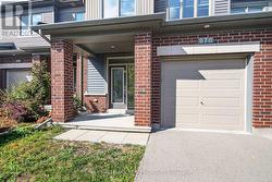 878 KILBIRNIE DRIVE  Ottawa, ON K2J 6G5