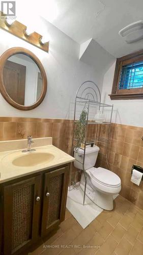 447 Longmore Street, Toronto, ON - Indoor Photo Showing Bathroom