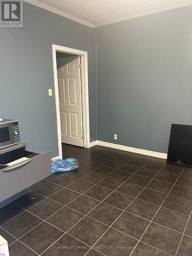 1700 Sismet Road, Mississauga, ON 