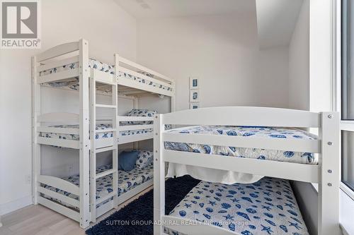 138 - 331 Broward Way, Innisfil, ON - Indoor Photo Showing Bedroom