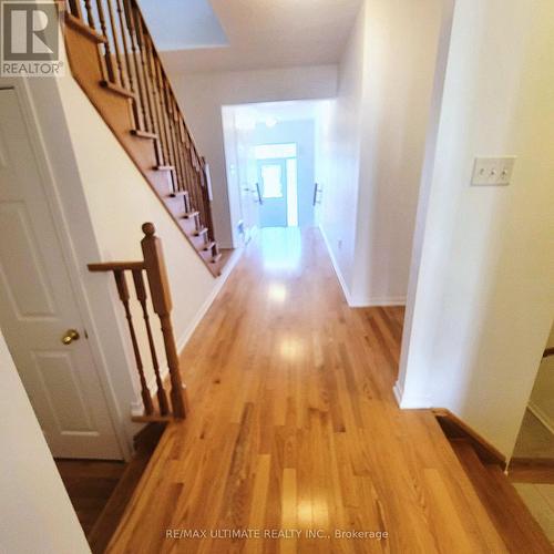 Main Floor Hallway - 578 Reeves Way Boulevard, Whitchurch-Stouffville, ON - Indoor Photo Showing Other Room