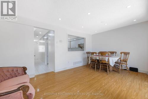 39 Caruso Drive, Brampton, ON - Indoor