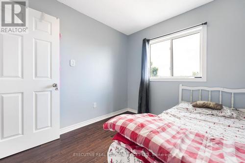 39 Caruso Drive, Brampton, ON - Indoor Photo Showing Bedroom
