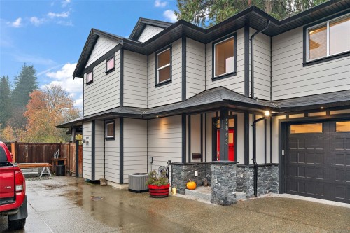 5869 Deuchars Dr  Duncan, BC V9L 1L5