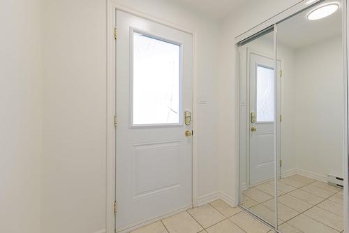 Hall d'entrée/Vestibule - 4772 Rue Lake, Dollard-Des-Ormeaux, QC 