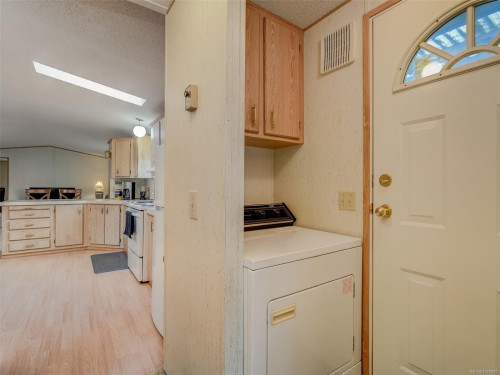 220-2779 Stautw Rd, Central Saanich, BC 