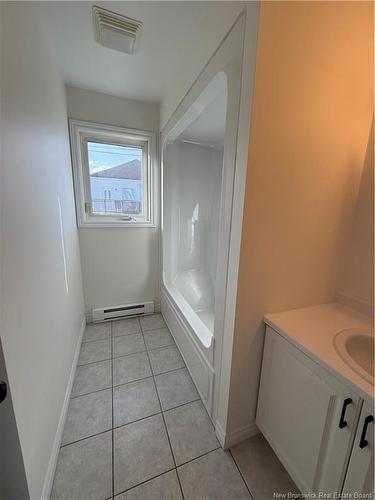 545 St-Simon, Bathurst, NB 