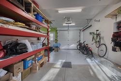 Garage - 