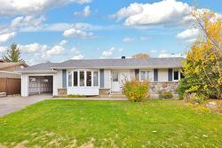 898 Rue Carleton  Chambly, QC J3L 2X9