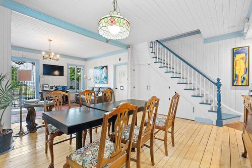 Salle à manger - 21 Route Du Mitan, Saint-Jean-De-L'Île-D'Orléans, QC - Indoor Photo Showing Dining Room