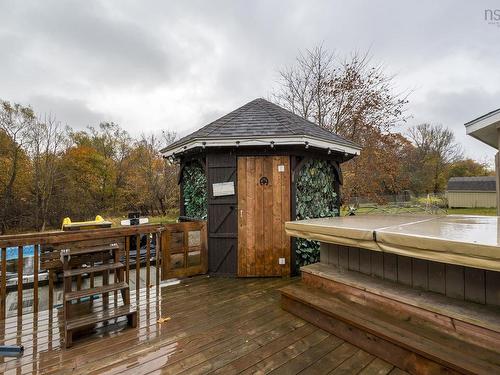 12 Tannery Road, Hantsport, NS 