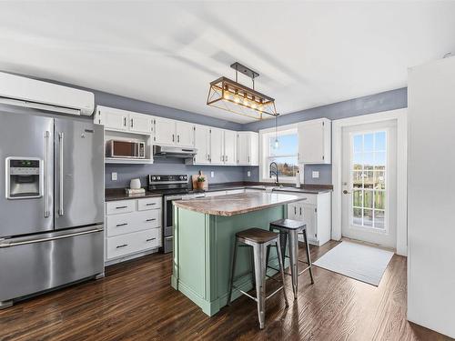 10 Willow Street, Hantsport, NS 