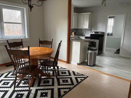 115 Queen, Baddeck, NS 