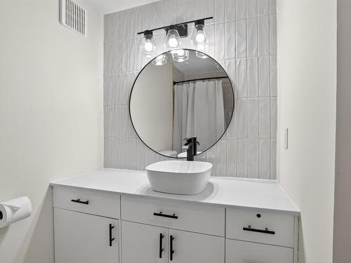 409 87 Kearney Lake Road, Halifax, NS 