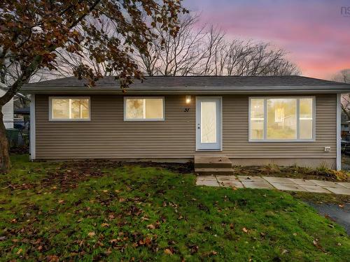 37 Kipling Drive, Lower Sackville, NS 
