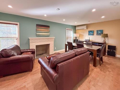 180 Dufferin Street, Bridgewater, NS 