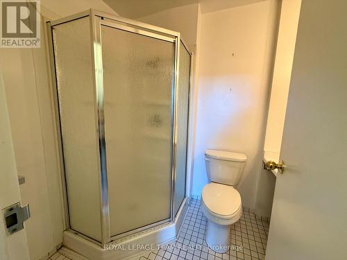 102 - 2760 Carousel Crescent, Ottawa, ON - Indoor Photo Showing Bathroom