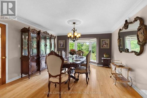 22 Marchbrook Circle, Ottawa, ON - Indoor Photo Showing Dining Room