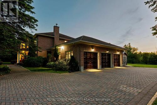 22 Marchbrook Circle, Ottawa, ON - Outdoor