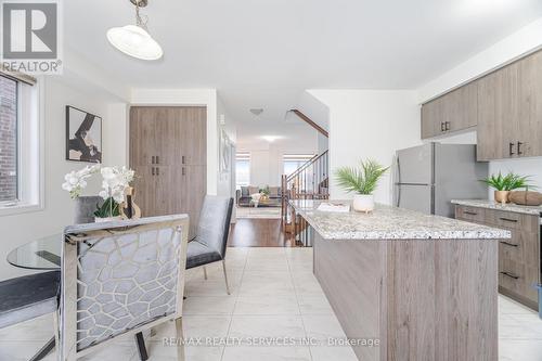 12208 Mclaughlin Road, Caledon, ON - Indoor Photo Showing Kitchen