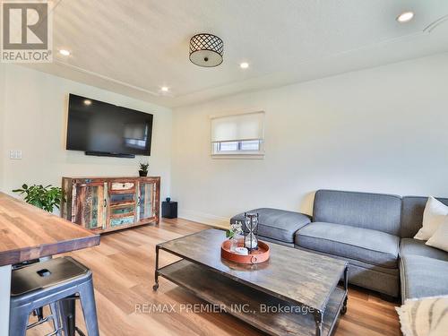 1223 Glencairn Avenue, Toronto, ON - Indoor Photo Showing Living Room