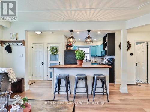 1223 Glencairn Avenue, Toronto, ON - Indoor Photo Showing Kitchen