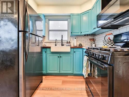 1223 Glencairn Avenue, Toronto, ON - Indoor Photo Showing Kitchen