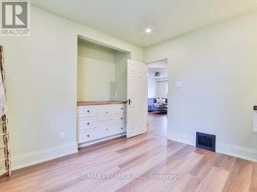 1223 Glencairn Avenue, Toronto, ON - Indoor