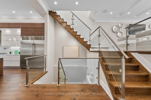 59A Bexhill Avenue, Toronto, ON - Indoor Photo Showing Other Room