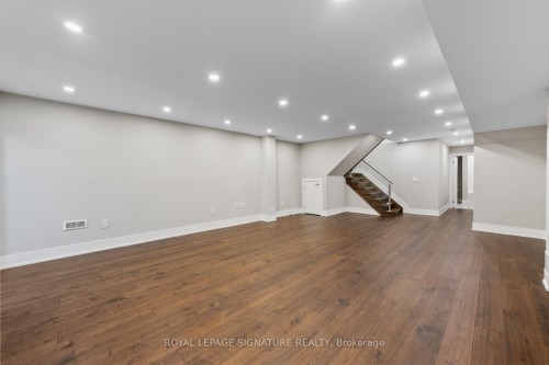 59A Bexhill Avenue, Toronto, ON - Indoor