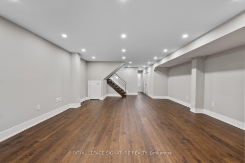 59A Bexhill Avenue, Toronto, ON - Indoor