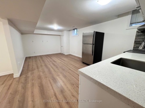 Bsmt-285 Mississaga Street, Oakville, ON - Indoor